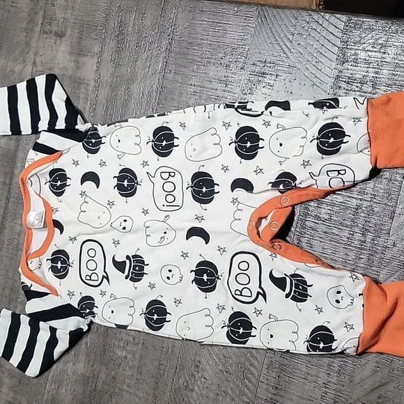 FALL Bundle 6 Months Pumpkin 🎃 Monster & pup 🐶 Gender Neutral - Picture 3 of 12